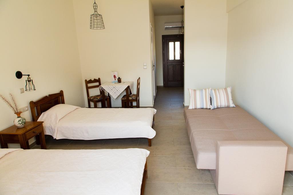 Hotel Porto Potha Telendos Екстериор снимка