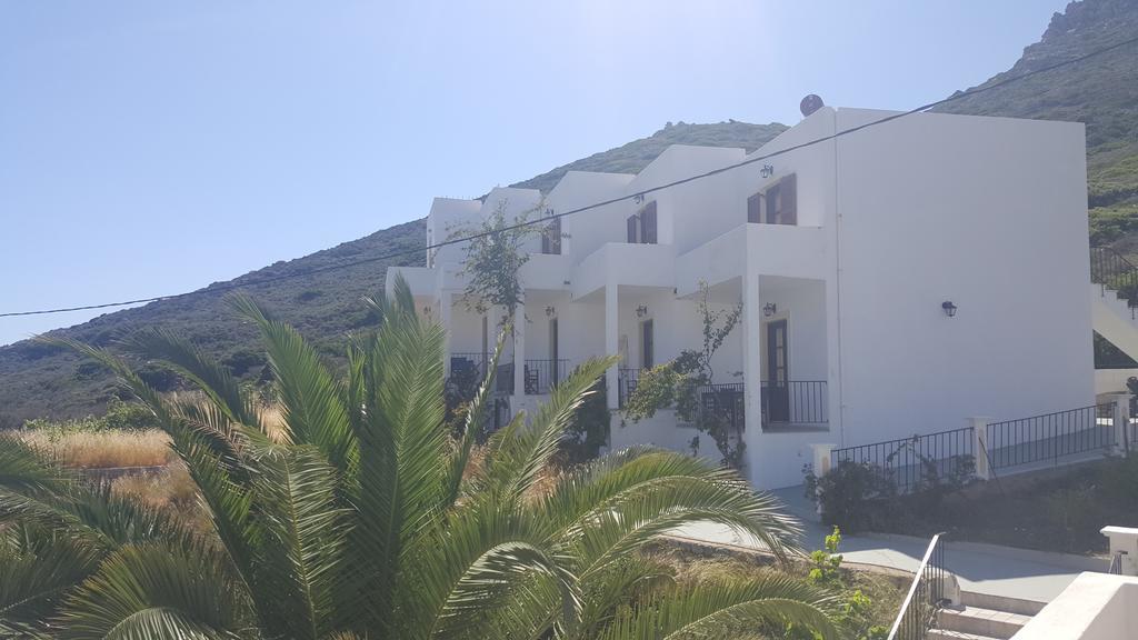 Hotel Porto Potha Telendos Екстериор снимка